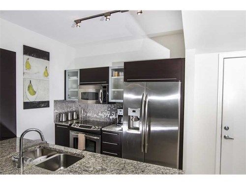 950 BRICKELL BAY DR # 1805, Miami, FL 33131