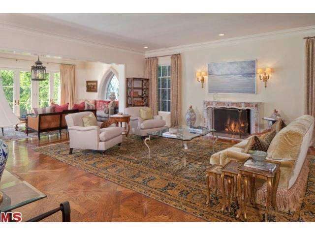 709 N Beverly Dr, Beverly Hills, CA 90210