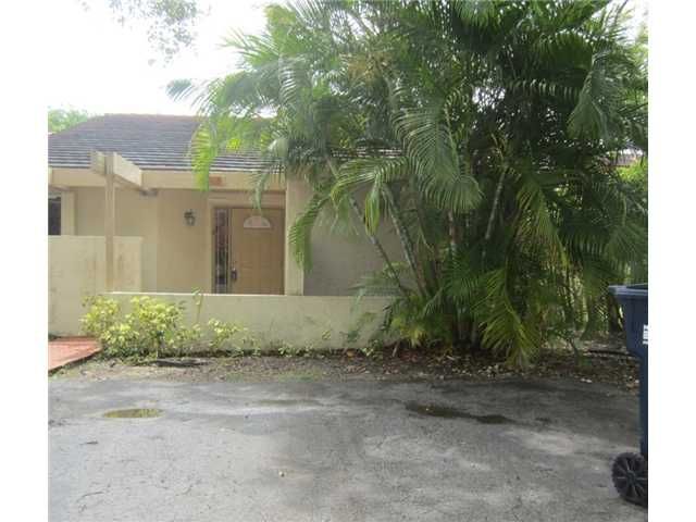 11519 Sw 90th St, Miami, FL 33176