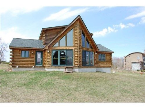 1187 207th St, Baldwin, WI 54002