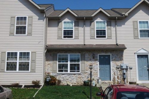 74 LAUREL DRIVE, Myerstown, PA 17067