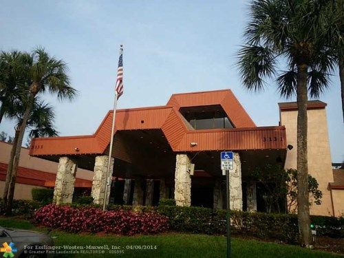 3220 Holiday Springs Blvd # 1-111, Pompano Beach, FL 33063