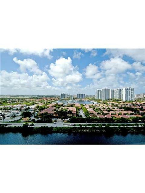 3675 N COUNTRY CLUB DR # 1801, Miami, FL 33180