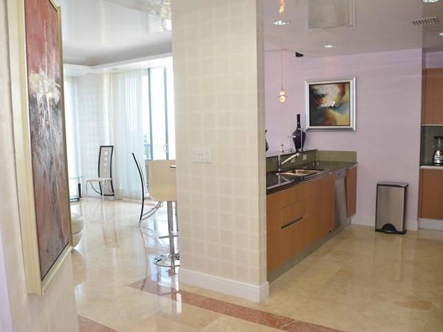 1050 BRICKELL AV # 2214, Miami, FL 33131