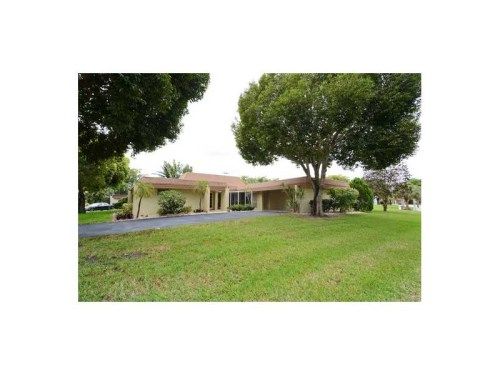 5103 LAUREL CR, Fort Lauderdale, FL 33319