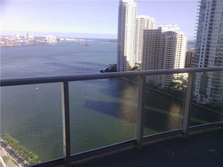 300 S BISCAYNE BL # 2210, Miami, FL 33131