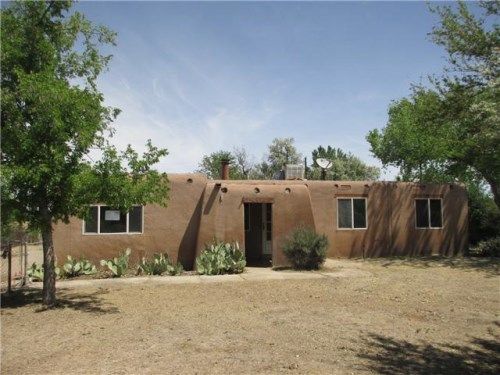 2705 Cottonwood Ln SW, Albuquerque, NM 87105