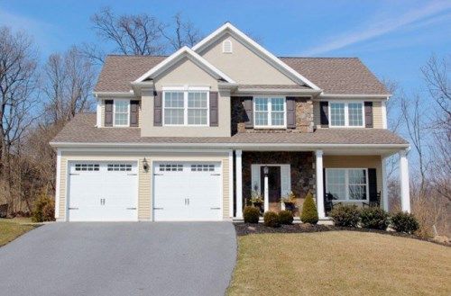 77 GENTLE DRIVE, East Earl, PA 17519