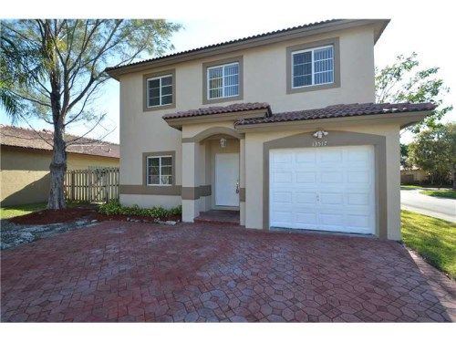 13517 SW 118, Miami, FL 33186