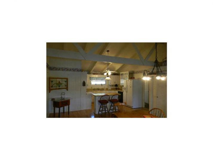 585 Chatuge Village Circle, Hayesville, NC 28904