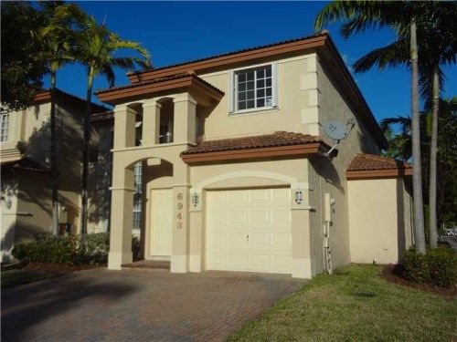 6943 NW 115 CT, Miami, FL 33178