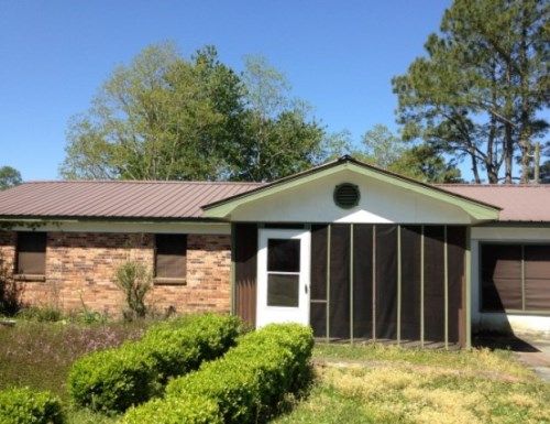 4419 Yorkshire Dr, Moss Point, MS 39563