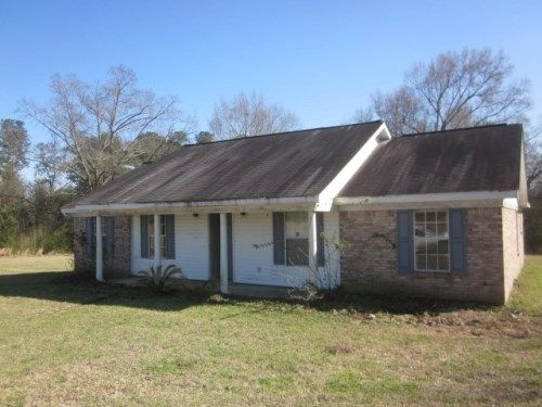 222 Pink Smith Road, Carriere, MS 39426