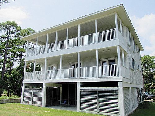 664 EAST PINE AVE, Eastpoint, FL 32328