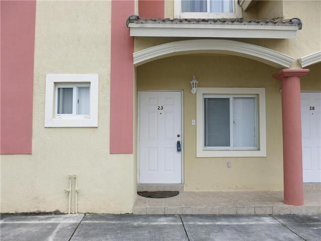 5725 NW 109 AV # 23, Miami, FL 33178