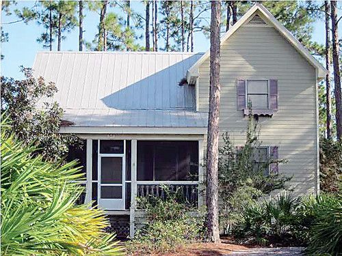 243 MAGNOLIA BAY DR, Eastpoint, FL 32328