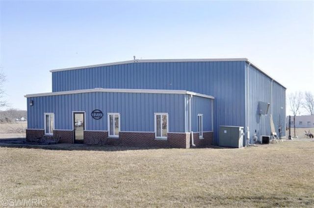 1277 Arbogast Rd, Union City, MI 49094