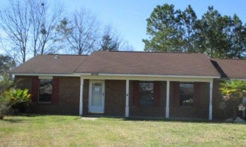 128 Faust Dr, Gulfport, MS 39503