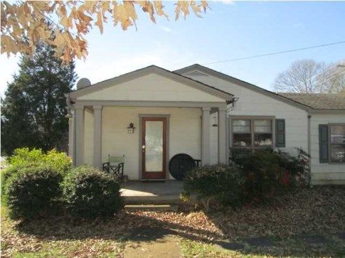 908 Old Lee Hwy, Tuscumbia, AL 35674