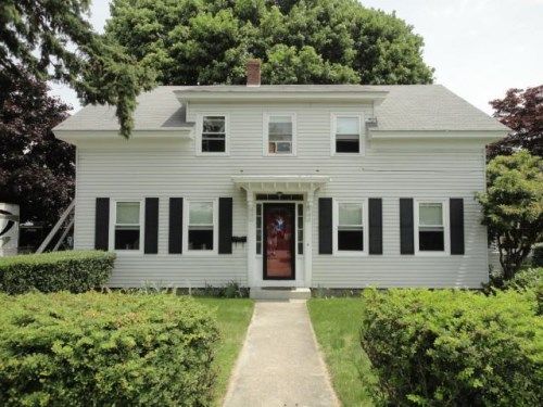 301 Pulaski St, Coventry, RI 02816