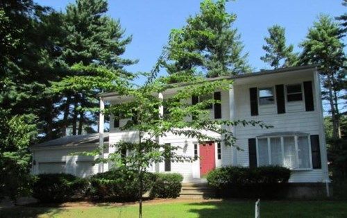 49 Wisteria Dr, Coventry, RI 02816