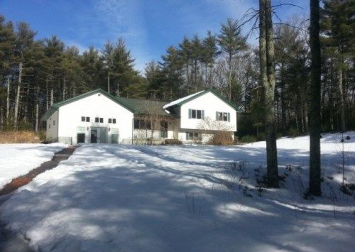 960 Town Farm Rd, Coventry, RI 02816