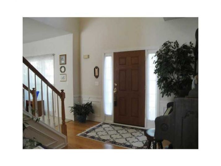 1806 Watford Glen, Lawrenceville, GA 30043