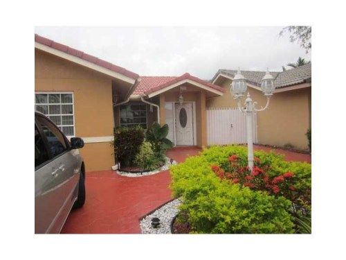 5923 SW 147 PL, Miami, FL 33193
