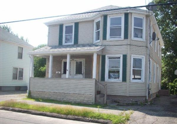 112 Third Ave, Cranston, RI 02910