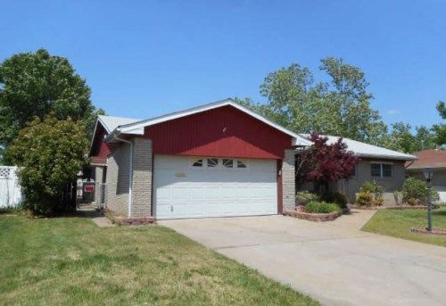 8247 E 34th St, Tulsa, OK 74145
