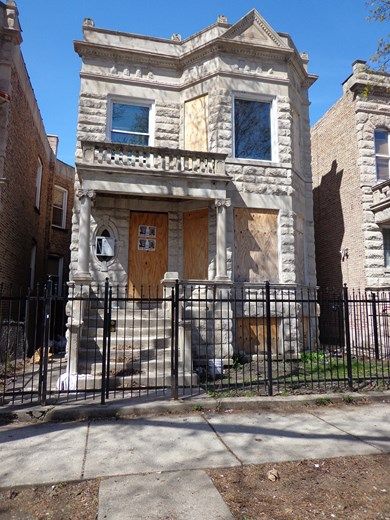 3826 W. Monroe Street, Chicago, IL 60624