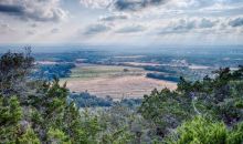 228 Crabapple Rd Kendalia, TX 78027