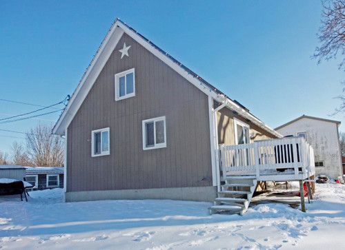 16 Zweeres Rd, Saint Albans, VT 05478