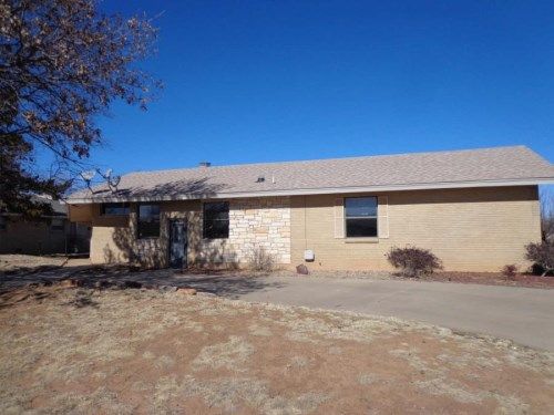 1432 Claremont Ter, Clovis, NM 88101