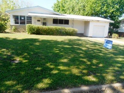 1774 West Fairview St, Tulsa, OK 74127