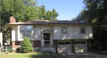 13811 Lowell Ave Grandview, MO 64030