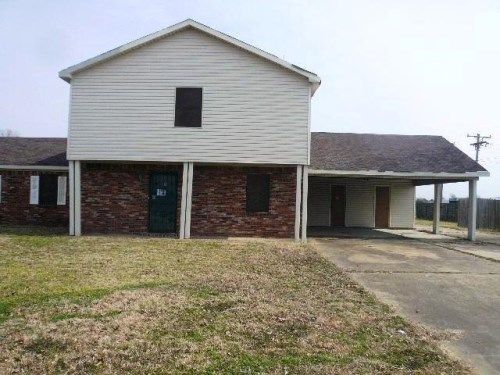 483 J E Clark Cv, Marion, AR 72364