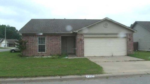 1304 Cobblestone Court, Benton, AR 72015
