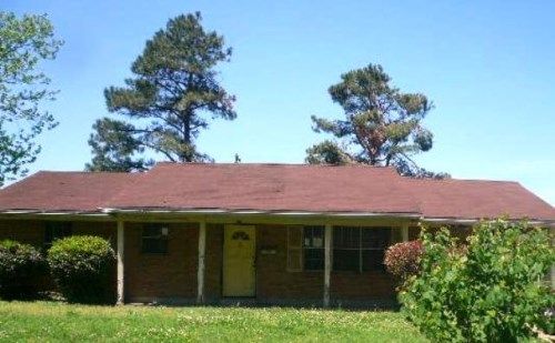 500 N 14th St, West Memphis, AR 72301