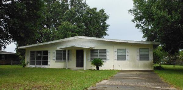 212 Riverside Dr, Wauchula, FL 33873