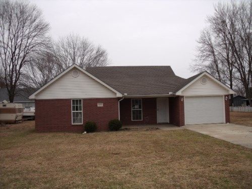 1216 Seals St, Alma, AR 72921
