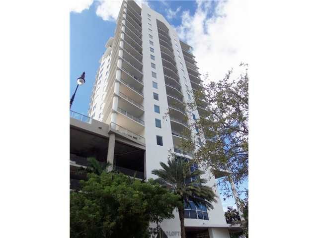 10 SW SOUTH RIVER DR # PHII07, Miami, FL 33130