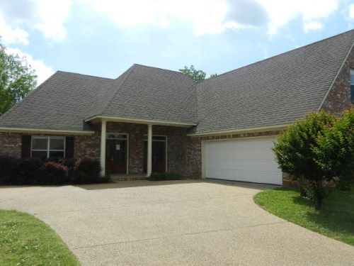 172 Choctaw Bend, Clinton, MS 39056