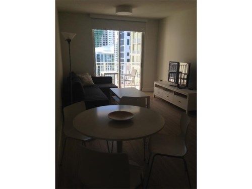 185 14 TE # 2611, Miami, FL 33131