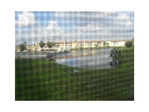 8110 SUNRISE LAKES BL # 207, Fort Lauderdale, FL 33322