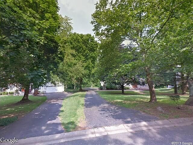 Colonial Cir, Thornton, PA 19373