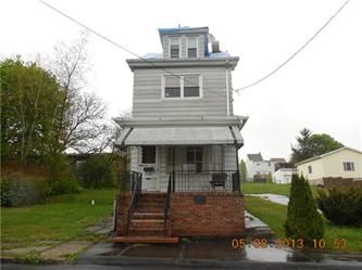 25 North Railroad Ave, Frackville, PA 17931