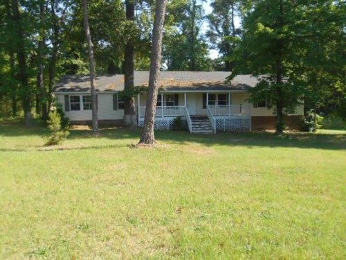 550 Spring Lake Rd, Four Oaks, NC 27524