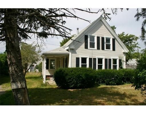 377 Sea St, Barnstable, MA 02630