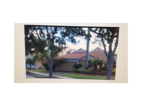 700 SAND CREEK CR, Fort Lauderdale, FL 33327